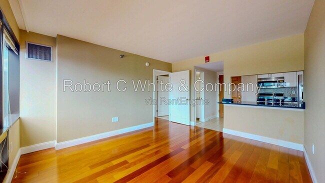 Building Photo - 127 Greyrock Pl