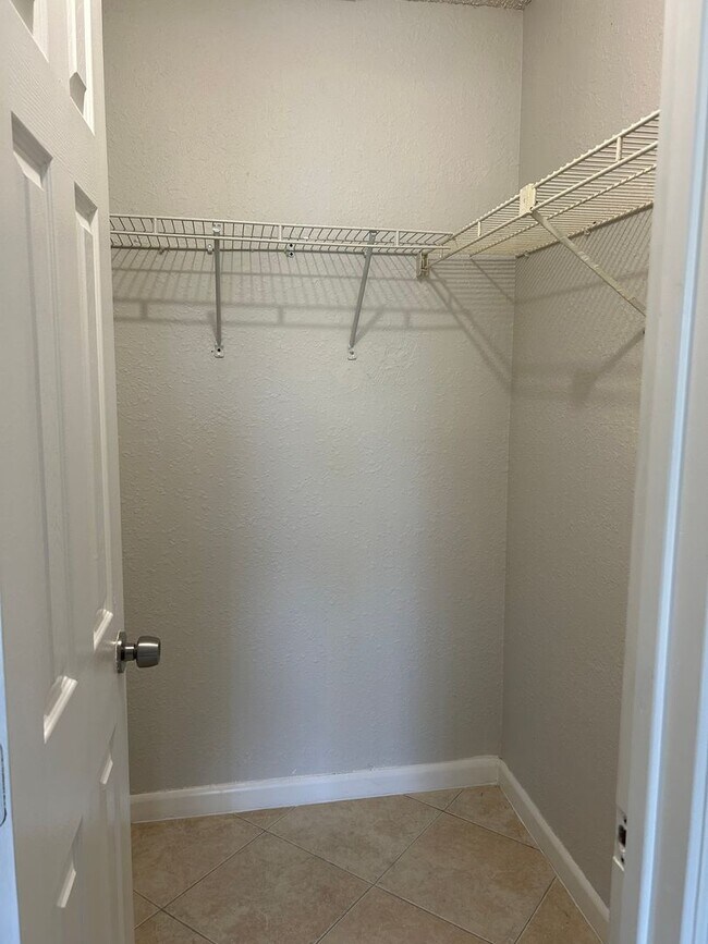 Building Photo - Limited Time Promo: up to 3 months off!