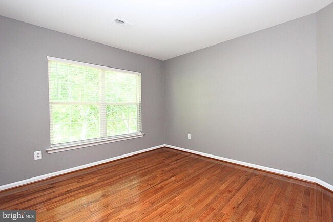 Building Photo - 7196 Dark Forest Dr