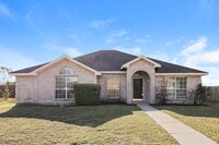 Building Photo - 2602 Pioneer Ln