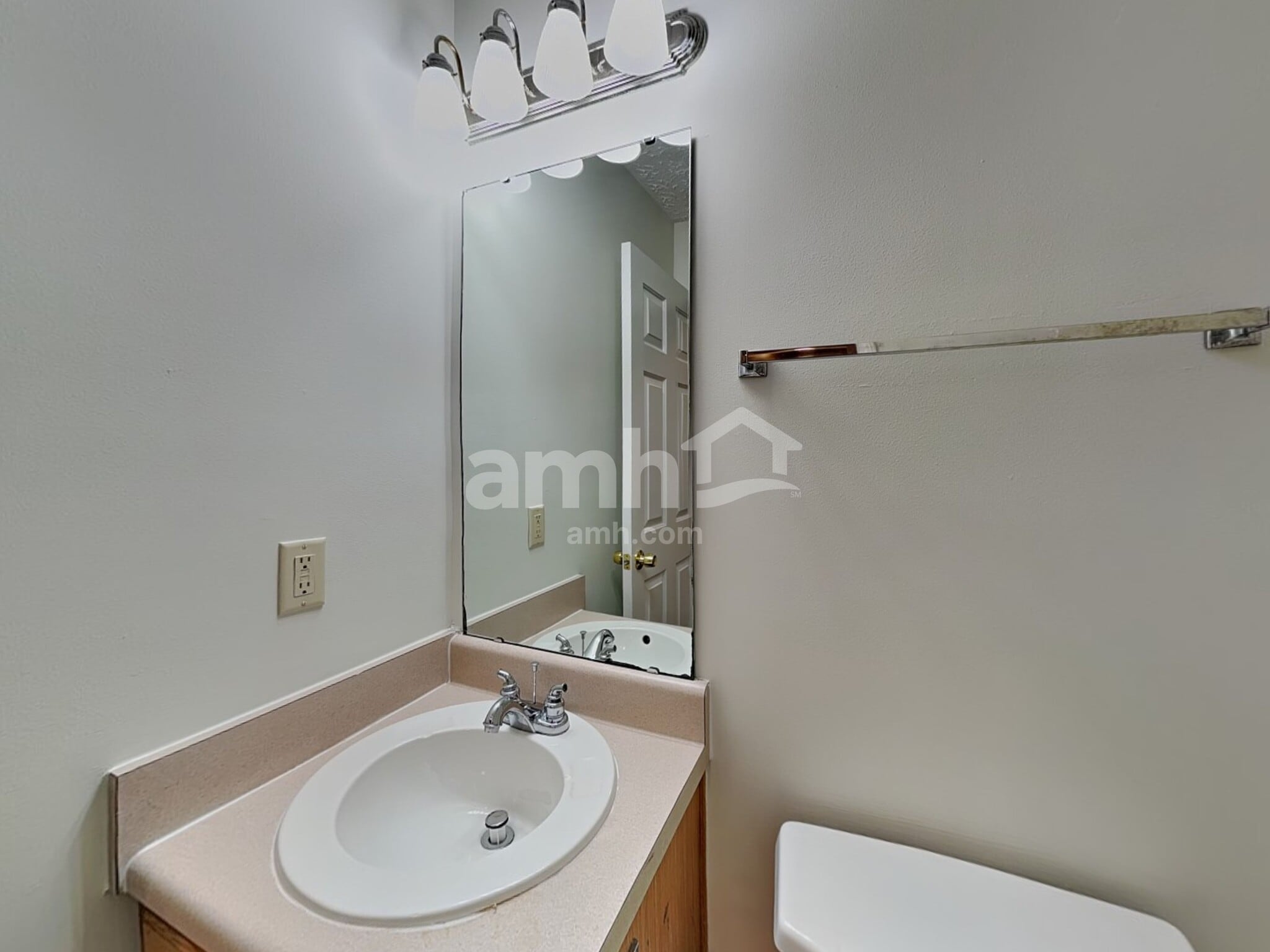 Building Photo - 7221 Fribourg Ct