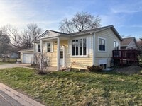 Building Photo - 224 E Heather Terrace