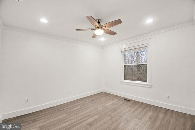 Building Photo - 24 Lipscomb Ct