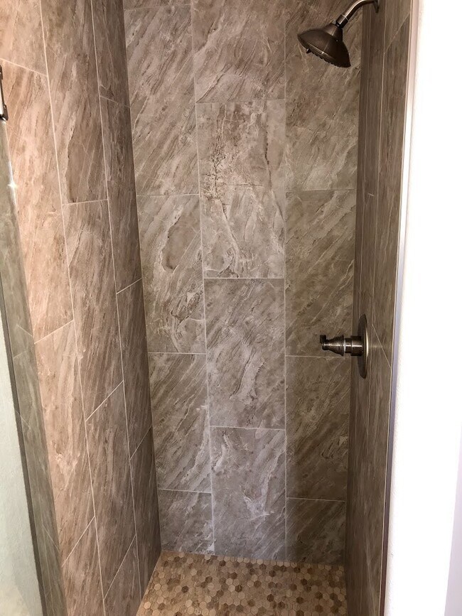 Building Photo - One of a Kind 2 Bed, 2 Bath Home with Gorgeous Mountain Views!