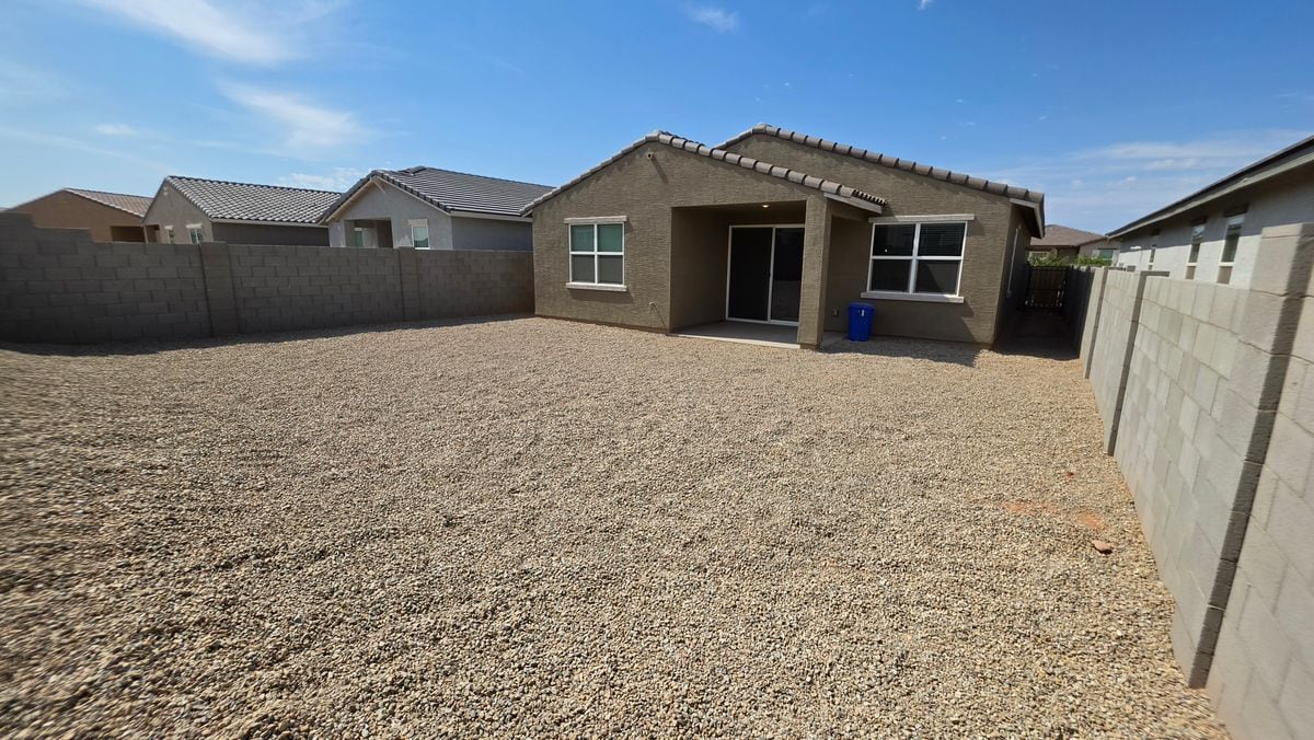 Building Photo - 37098 W Prado St