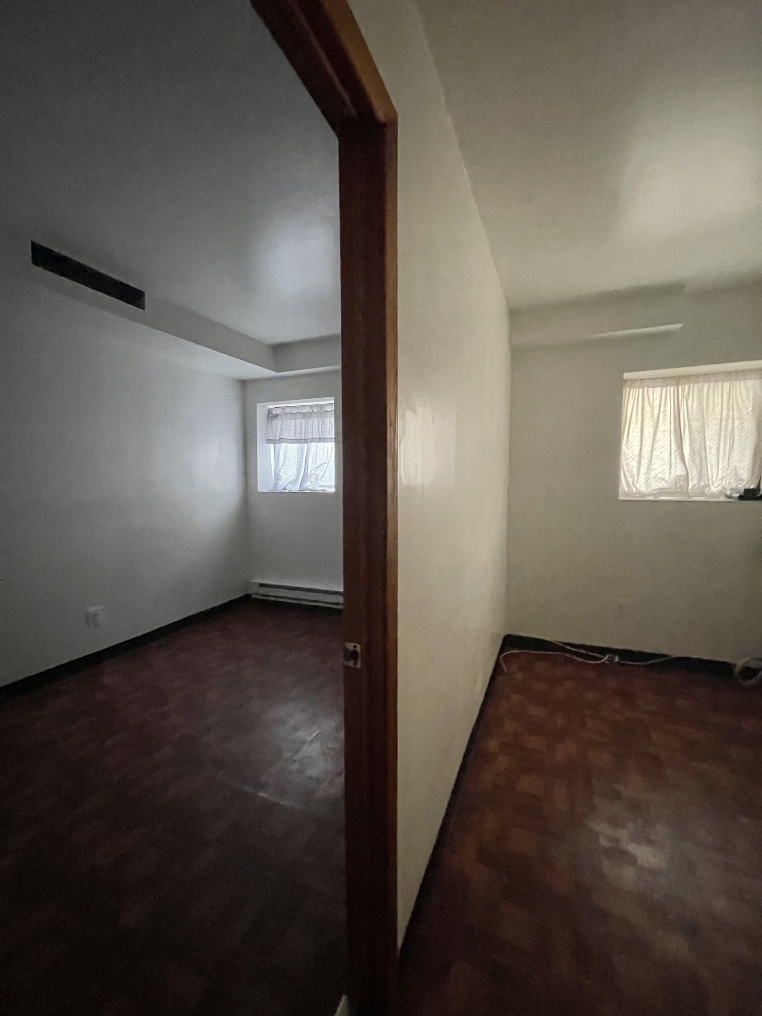 Building Photo - 442 W 238th St