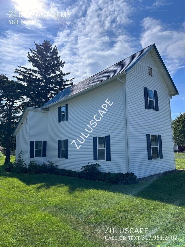 Building Photo - HALF OFF FIRST MONTH RENT....216 S. Academ...