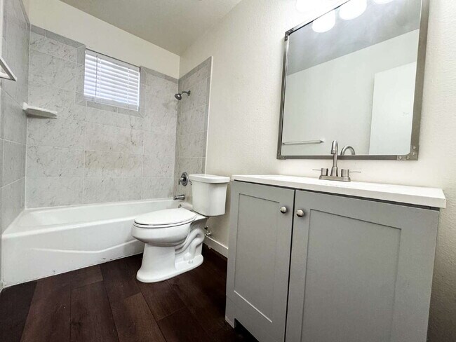 Building Photo - "Newly Renovated 1-Bed, 1-Bathroom Unit in Yuma"