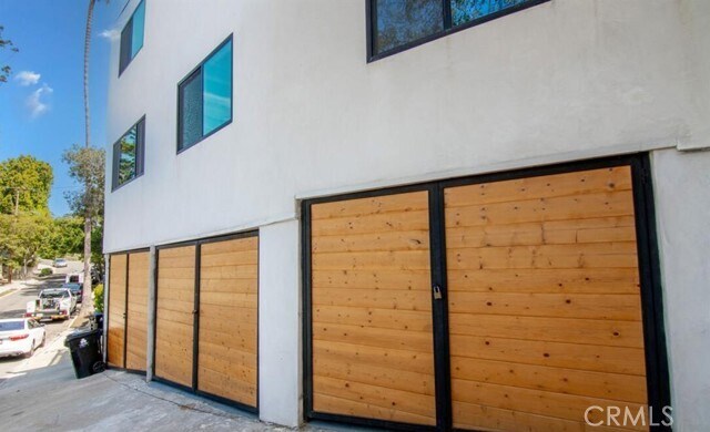 Building Photo - 1426 Elevado St