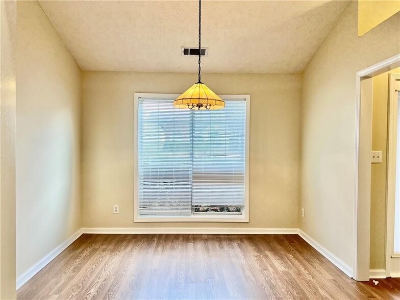 Building Photo - 3287 Crossfield Ln