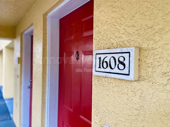 Building Photo - 1608 Legacy Park Dr