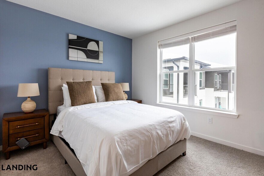 Building Photo - 1181 Manhattan Blvd