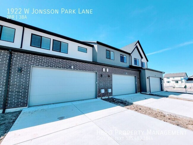 Building Photo - Gorgeous Lehi Townhome!!!