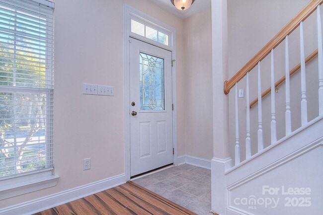 Building Photo - 5111 Alysheba Dr