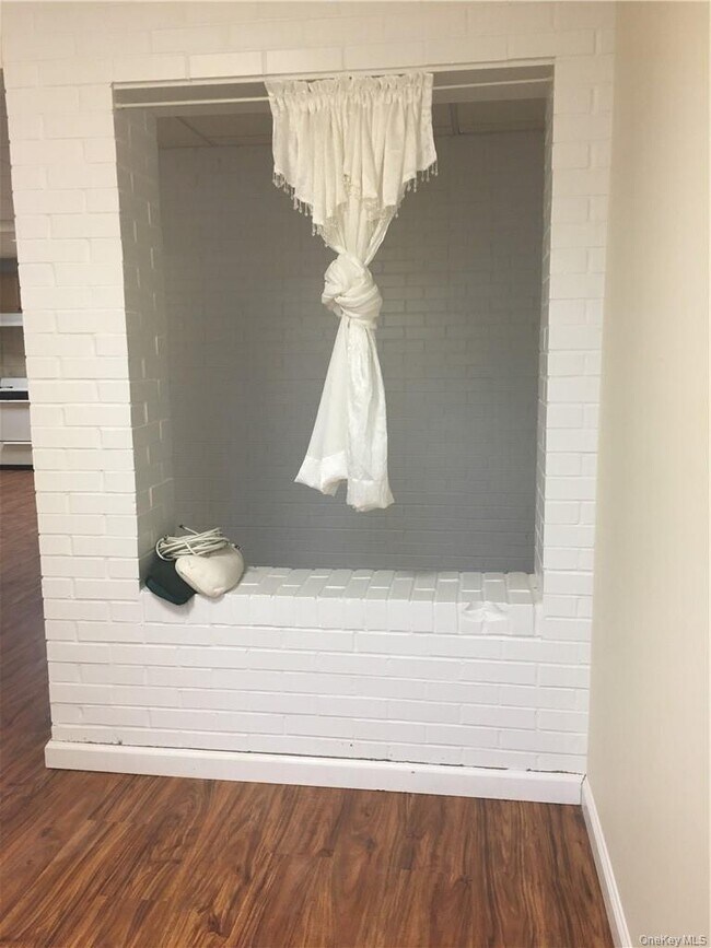 Building Photo - 23 Bragaglia Dr