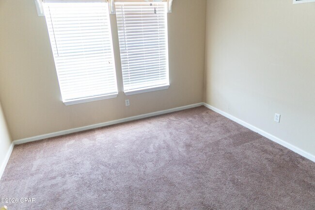 Building Photo - 166 Byrd Dr