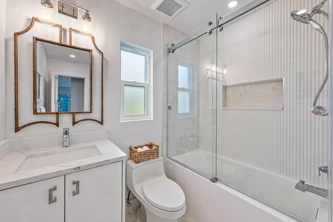 Building Photo - 310 Edmor Rd