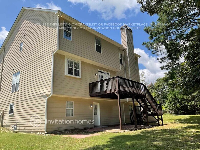 Building Photo - 2896 High Creek Run