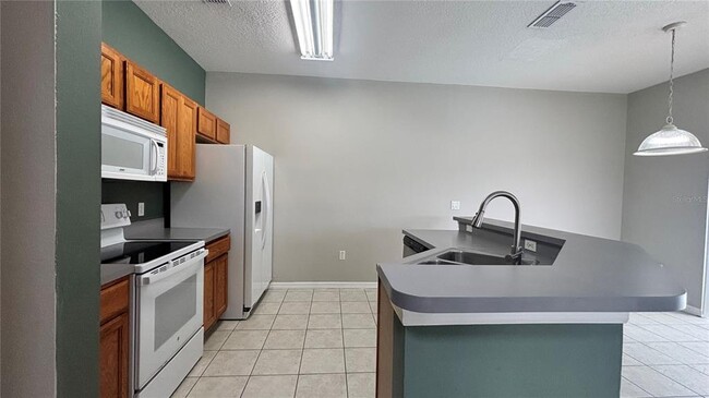 Building Photo - 4564 Alberto Cir