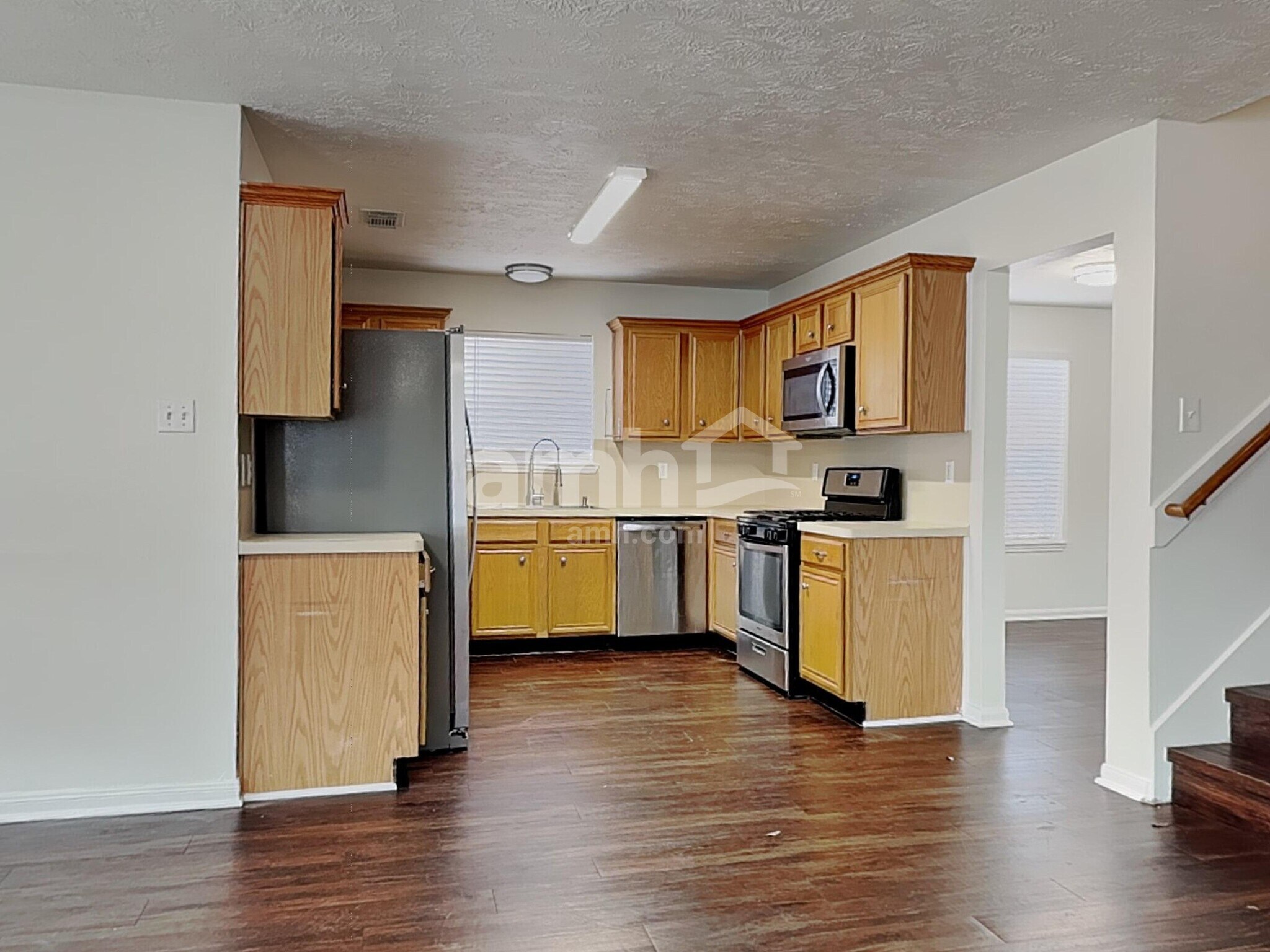 Building Photo - 12311 Claresholm Dr