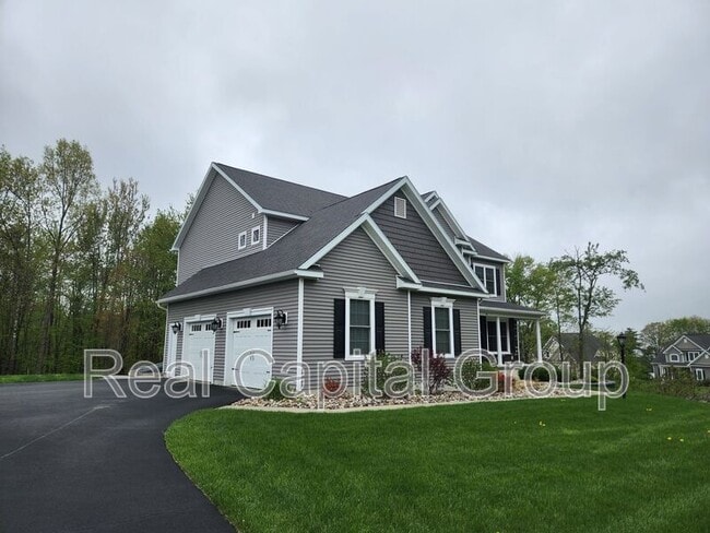 Building Photo - 40 Haywood Ln