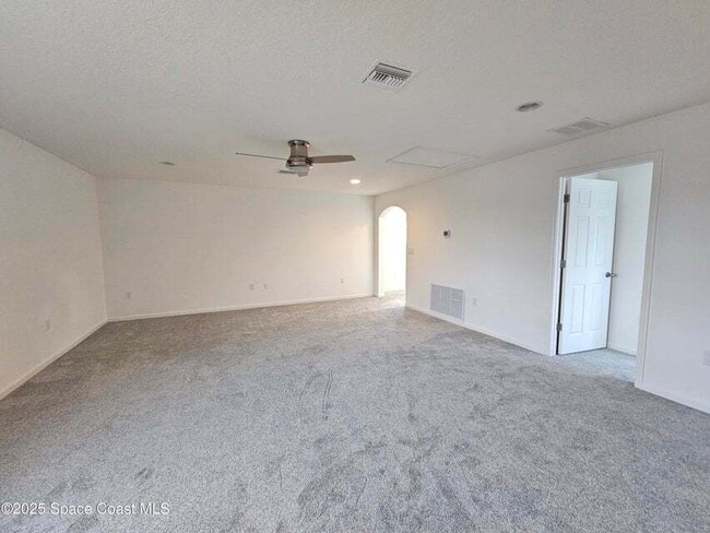 Building Photo - Available February 1st, 2026!