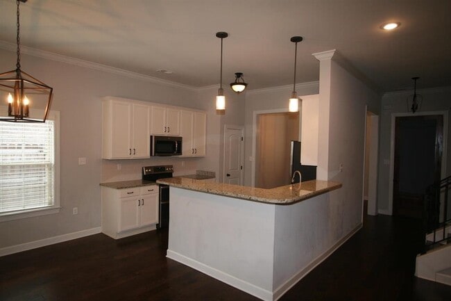 Building Photo - 5191 Forest Bend Cove