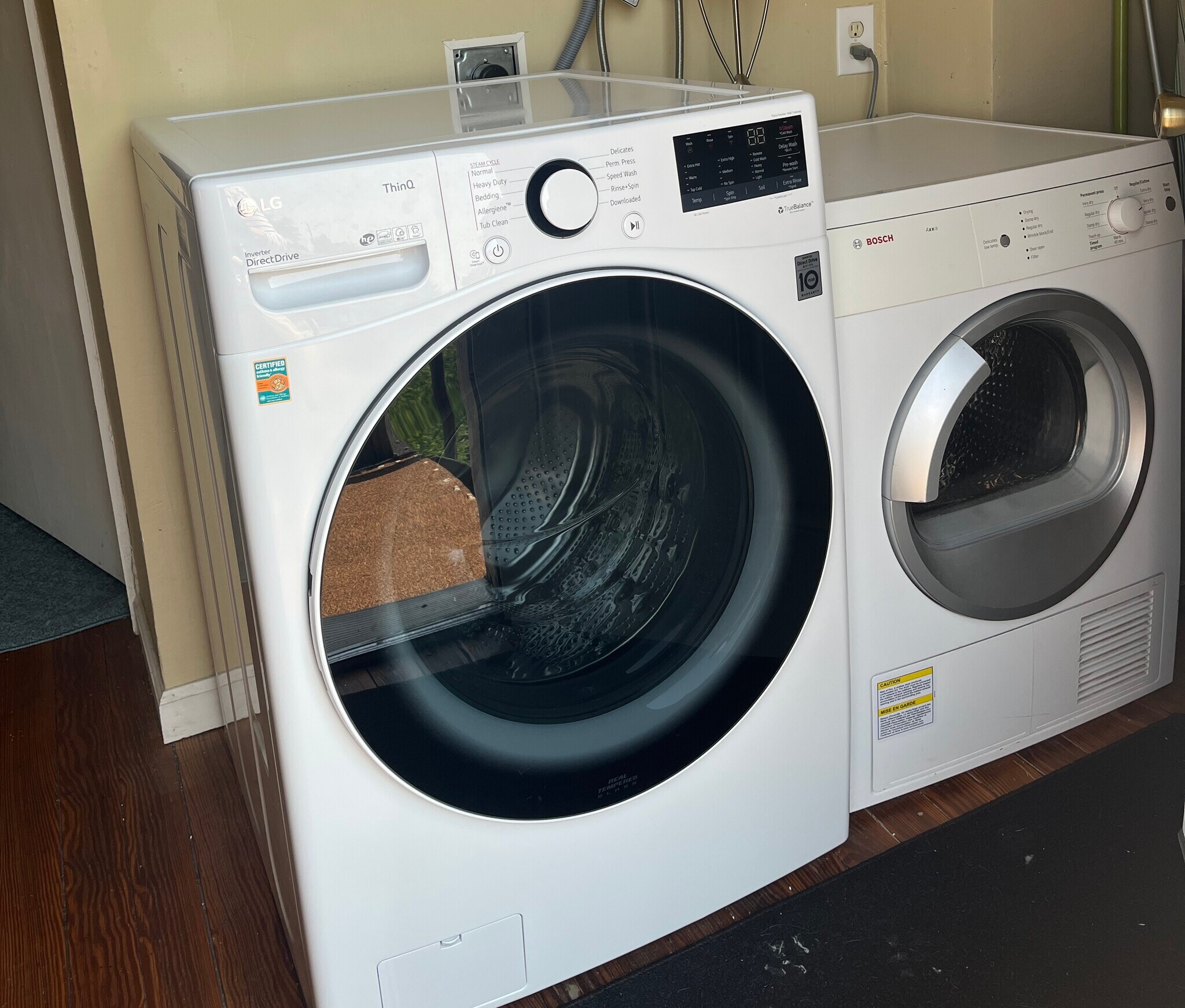 Laundry - 12302 Mount Overlook Ave