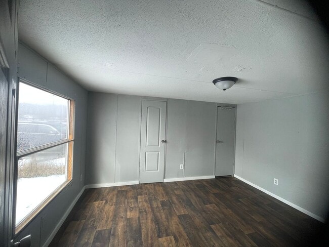 Building Photo - 345 Joyner Loop