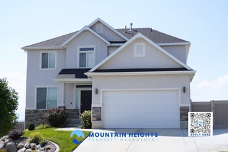 Building Photo - 3783 N 900 W