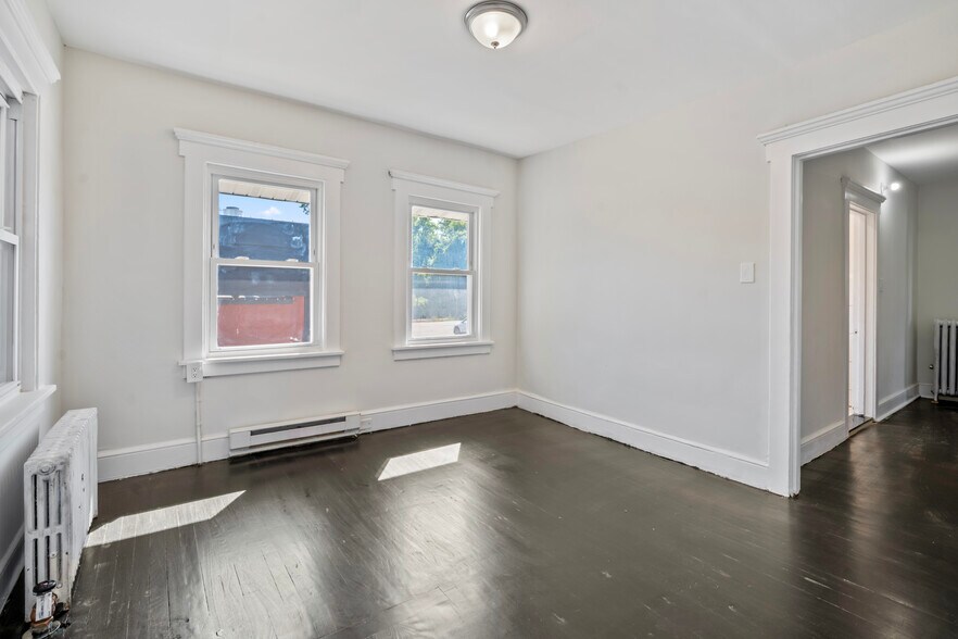 Building Photo - 1159 McBride Ave