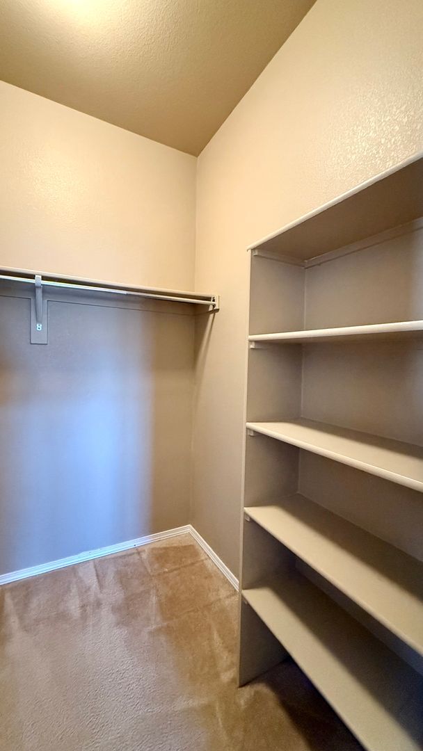 Building Photo - Spacious & Modern 3-Bedroom Townhome in The Vistas at Norwood