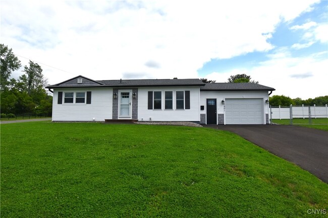 Primary Photo - 1401 Woodbury Dr