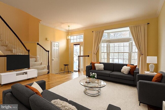 Building Photo - 1379 Heritage Oak Way