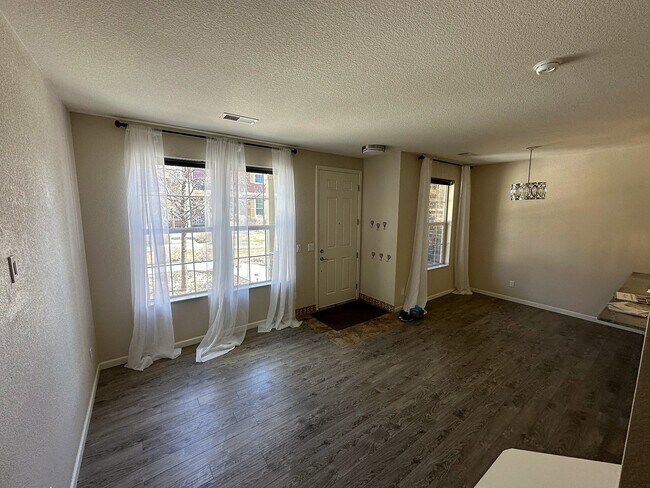 Main Level - 12744 Leyden St