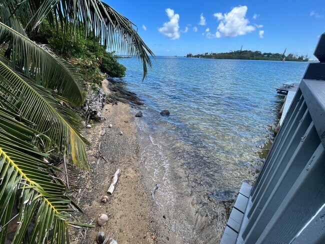 Building Photo - Hawaii living at its best.  Beautiful Kane...