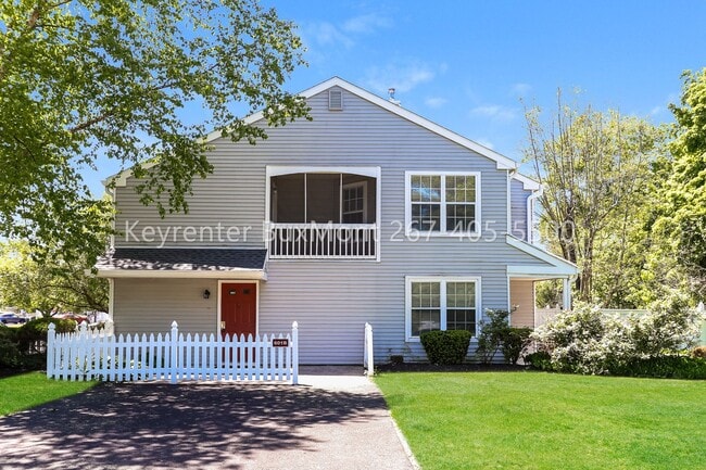 Building Photo - Beautiful 2 Bed / 2 Bath second-floor condo in Rose Hollow community!
