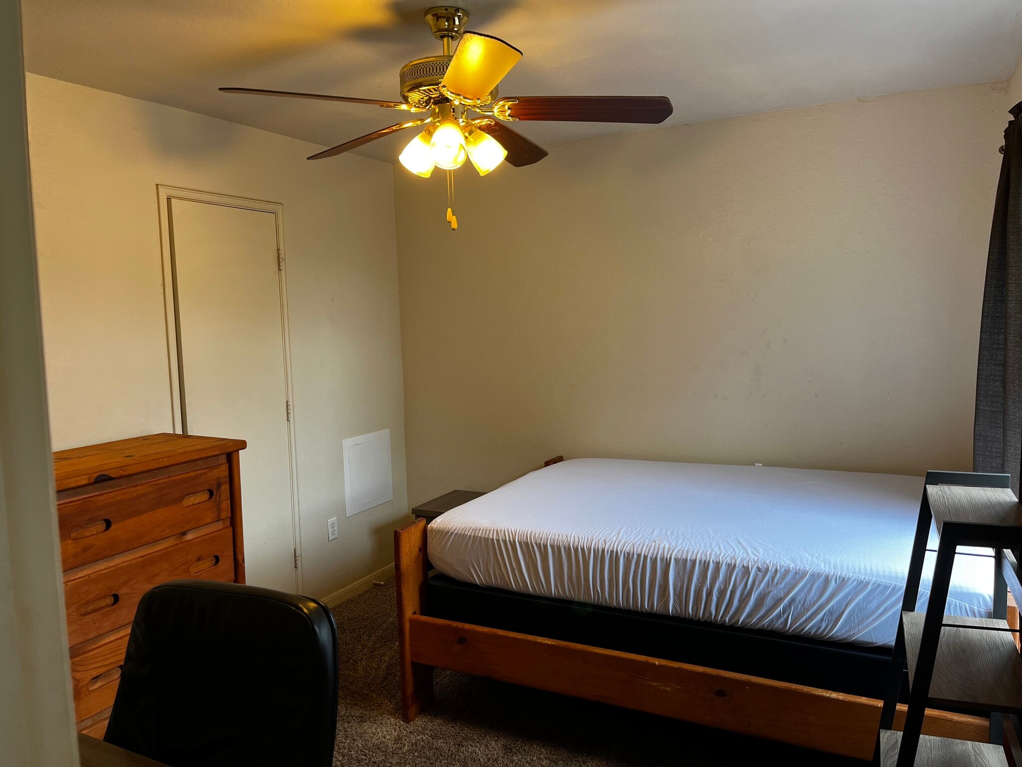 Bedroom view - 521 Southwest Pky