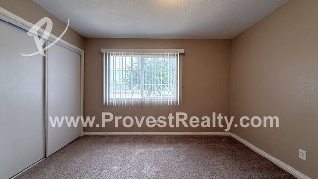 Building Photo - 11213 Kiowa Rd