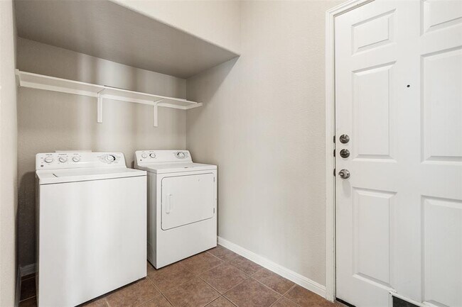 Building Photo - 4312 Clear Meadow Pl