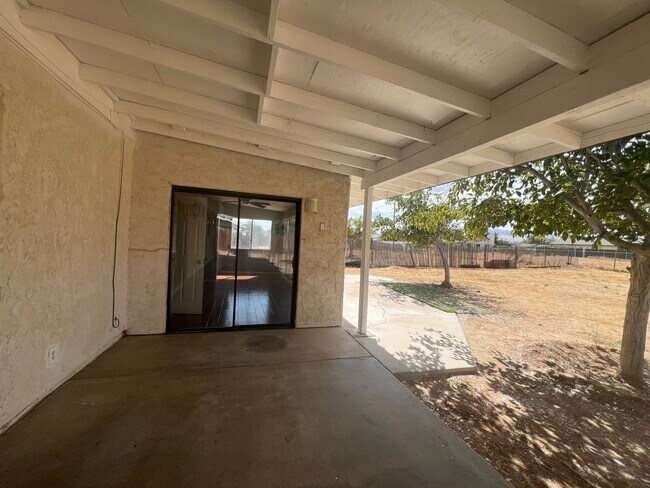 Building Photo - 22347 Tehama Rd