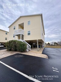 Building Photo - 2Bed/2bath Home In Carolina Beach