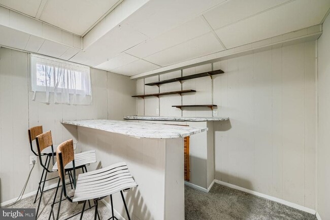 Building Photo - 515 Taney Ave