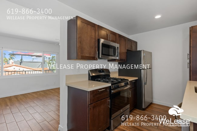 Building Photo - 1460 Rosecrans St