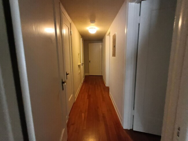 Building Photo - 109 W Norwood Ct