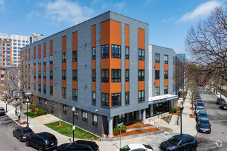 Building Photo - FLAT 9 at WHITTIER