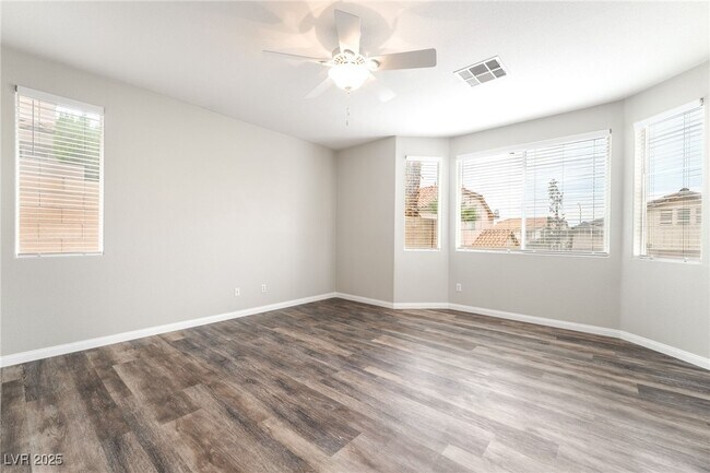 Building Photo - 2938 Sapphire Shores St