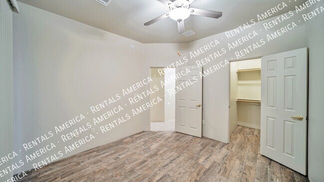 Building Photo - 3320 S Treasure Cove Pl