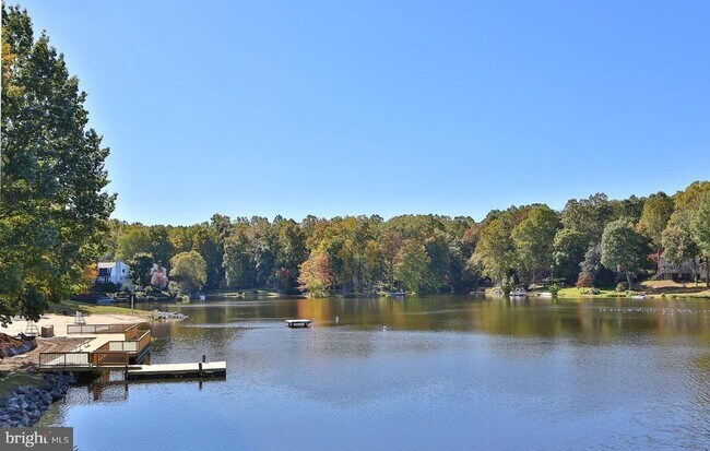 Building Photo - 5111 Lands End Ct