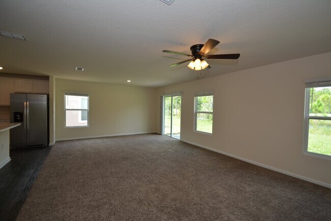 Building Photo - 664 Grand Reserve Dr